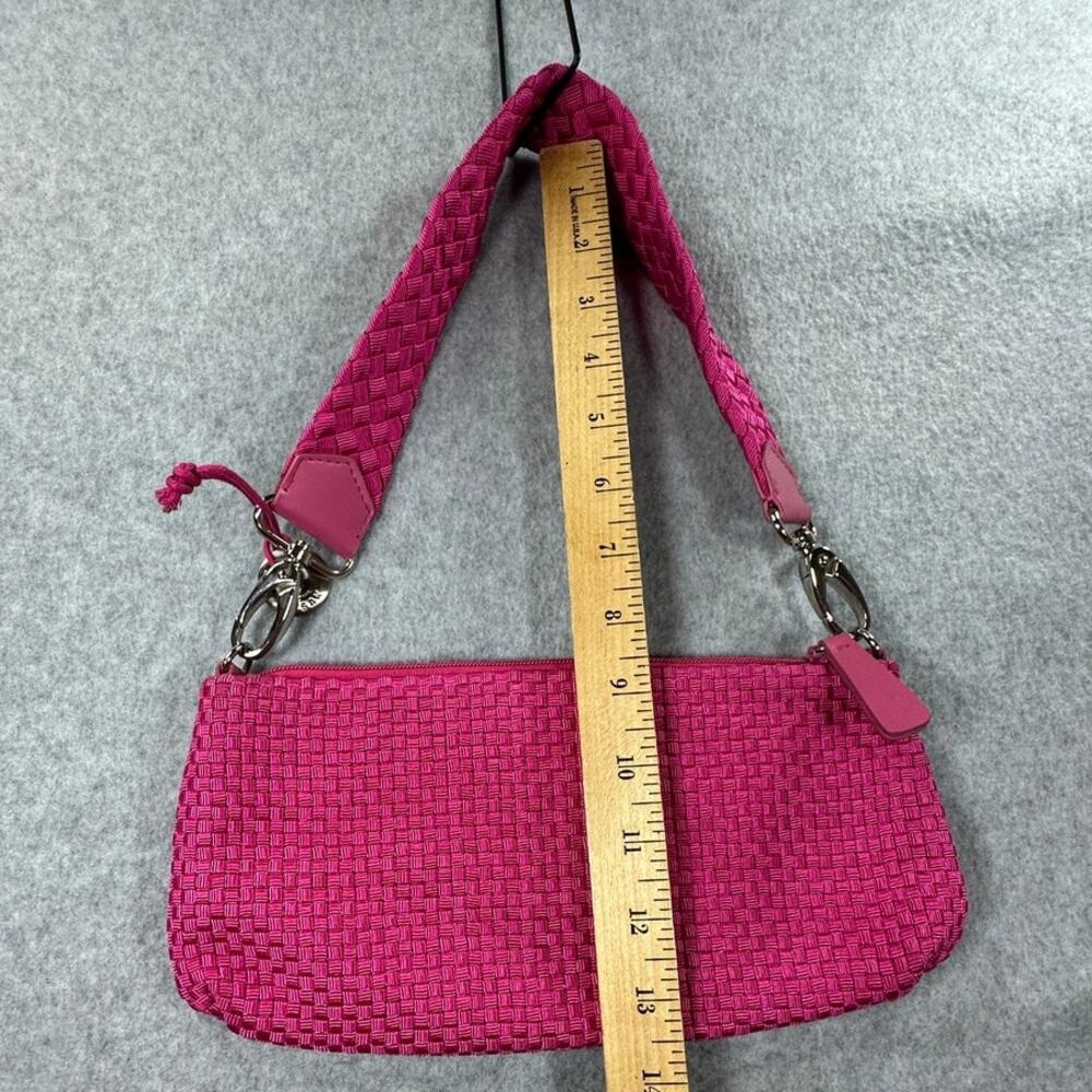 The Sak Fuchsia Crochet Bow Shoulder Bag Silver Accents Y2K Wallet Baguette - Picture 5 of 7